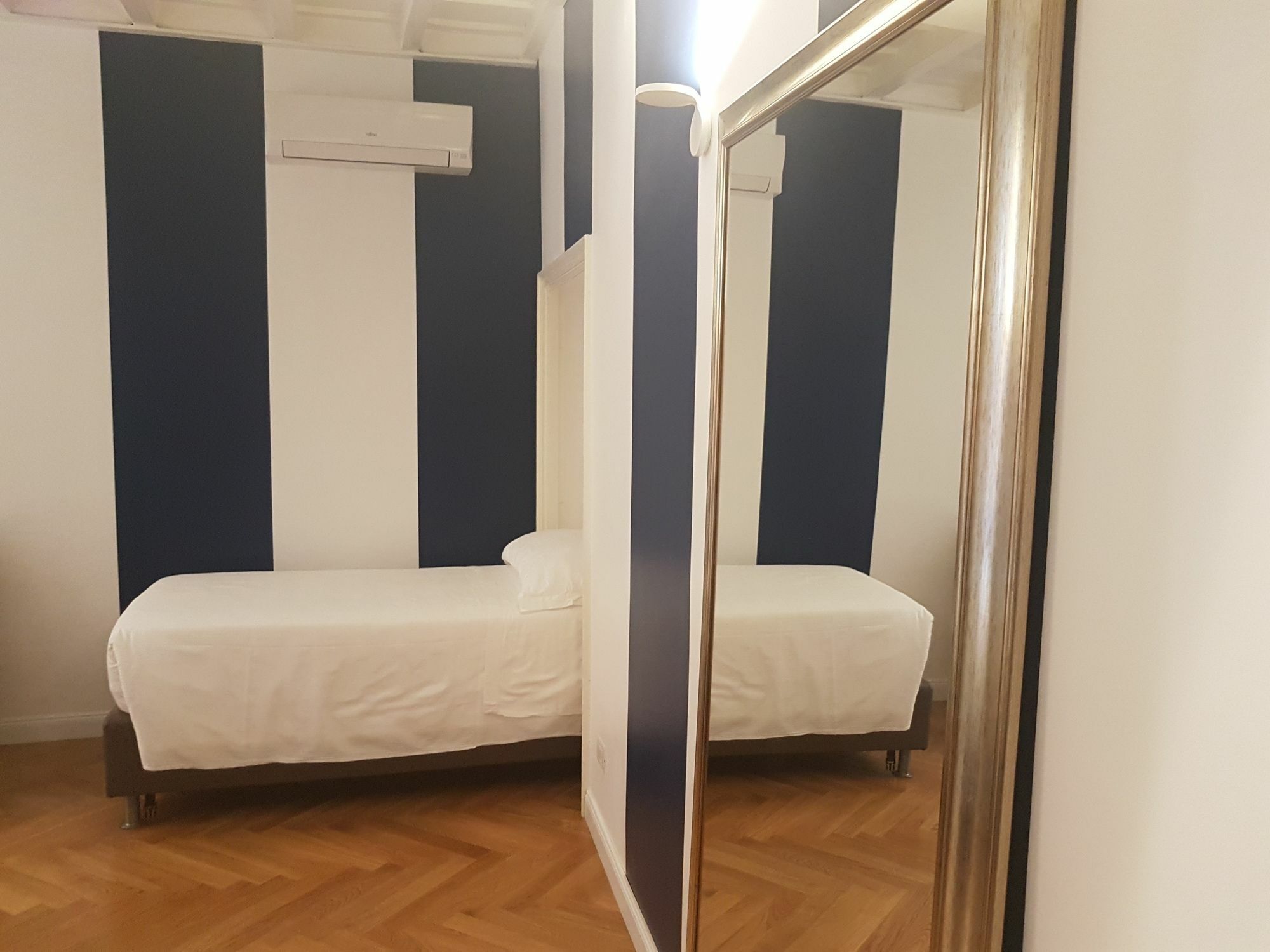 Maison Palazzo Taverna Ρώμη Εξωτερικό φωτογραφία